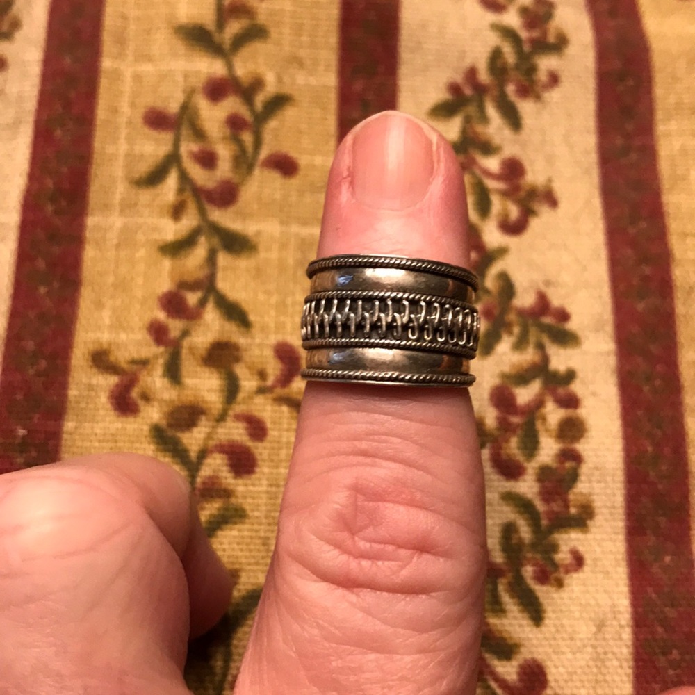 Sterling silver 925